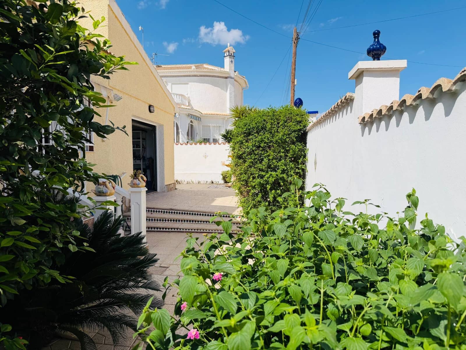 3 bedroom Villa for sale in Rojales with pool garage - € 398,000 (Ref: 10159825)