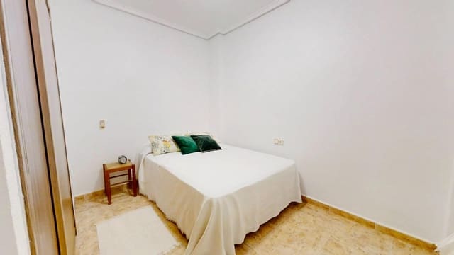 Appartement de 3 chambres à louer à Playa del Cura, Torrevieja - 1 100 € (Ref: 10168557)