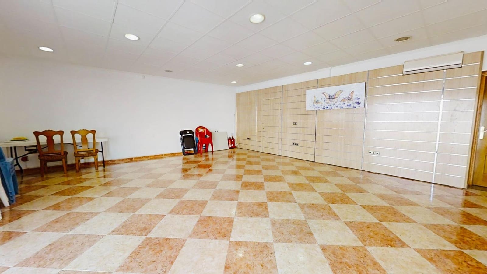 Erhverv til salg i Benijofar - € 127.000 (Ref: 8743650)