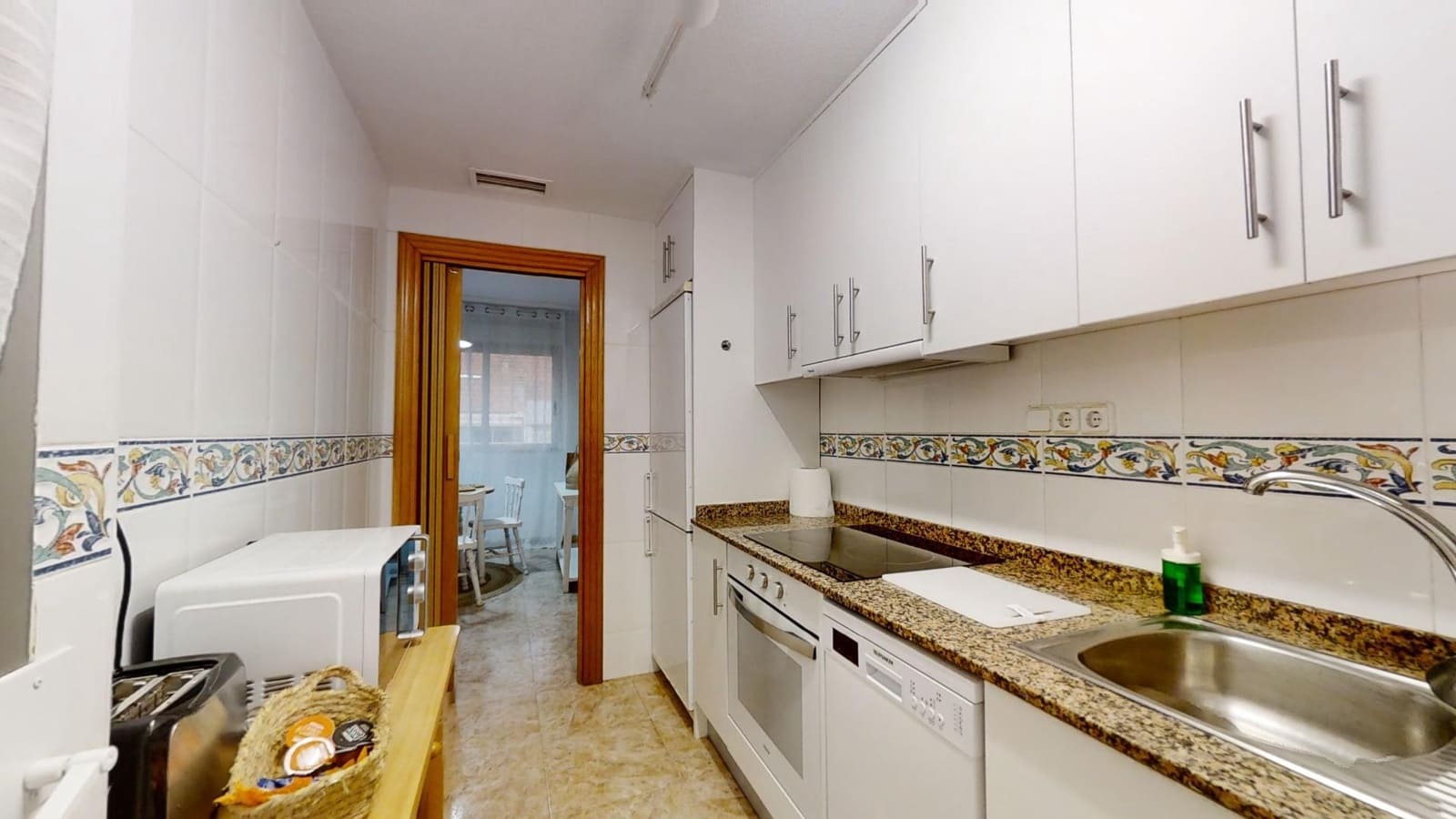 2 sovrum Takvåning att hyra i Torrevieja med garage - 1 100 € (Ref: 8992518)