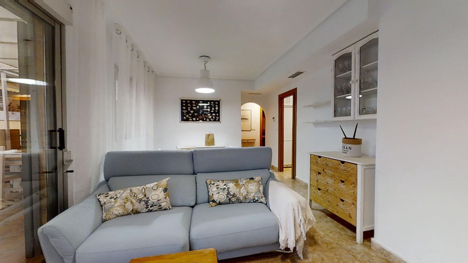 2 sovrum Takvåning att hyra i Torrevieja med garage - 1 100 € (Ref: 8992518)