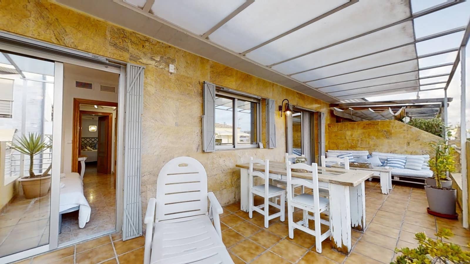 2 sovrum Takvåning att hyra i Torrevieja med garage - 1 100 € (Ref: 8992518)
