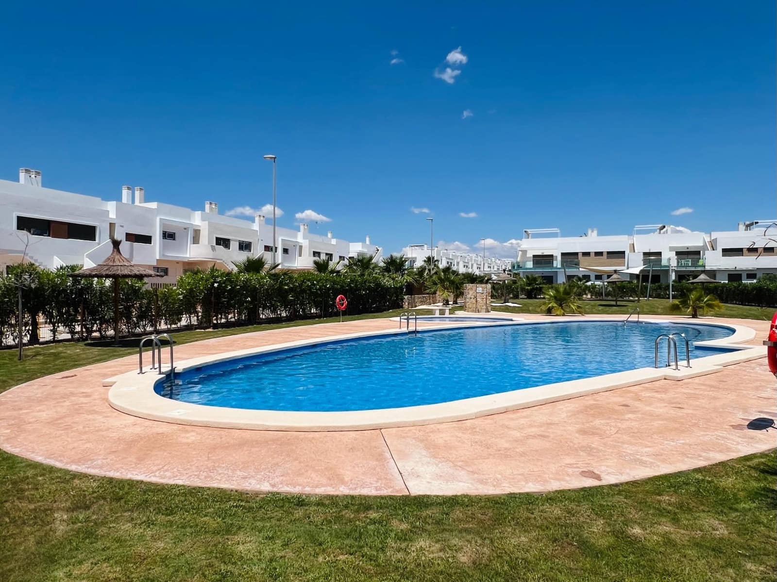 2 camera da letto Bungalow in vendita in Orihuela con piscina garage - 242.000 € (Rif: 9003178)