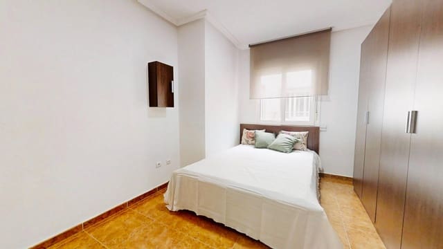 3 slaapkamer Flat te koop in Centro - Muelle Pesquero, Torrevieja - € 169.000 (Ref: 9108812)