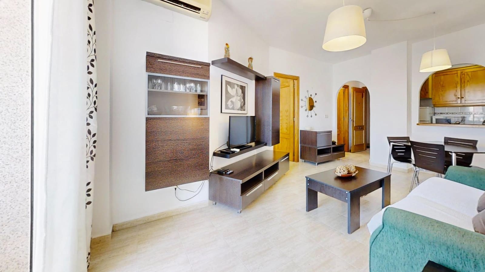 1 bedroom Apartment for rent in Torrevieja with pool - € 650 (Ref: 9188539)