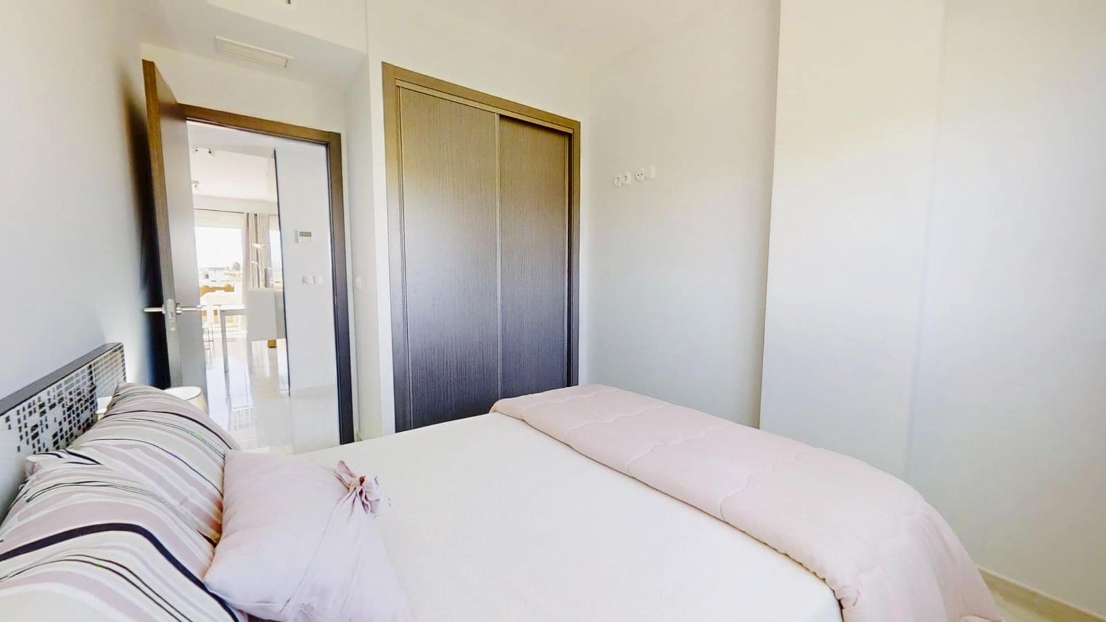 2 sypialnia Penthouse na sprzedaż w Orihuela Costa z basenem garażem - 239 900 € (Ref: 9321990)