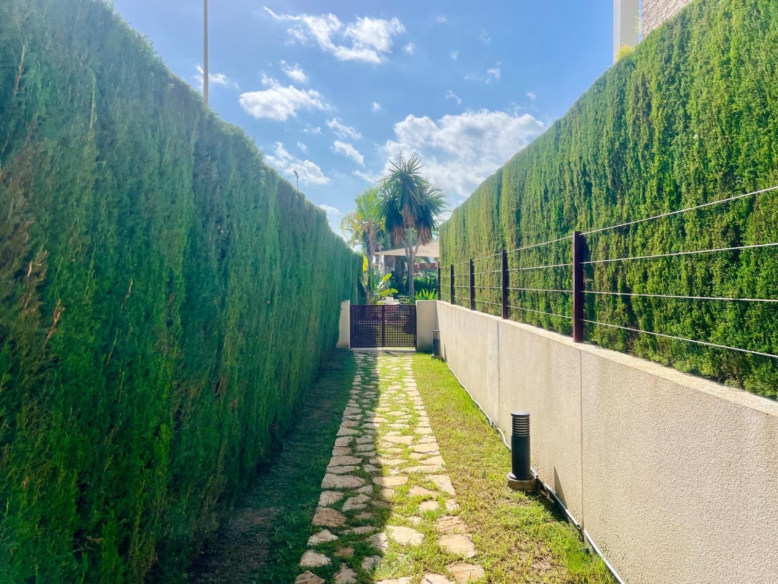 2 sypialnia Penthouse na sprzedaż w Orihuela Costa z basenem garażem - 239 900 € (Ref: 9321990)