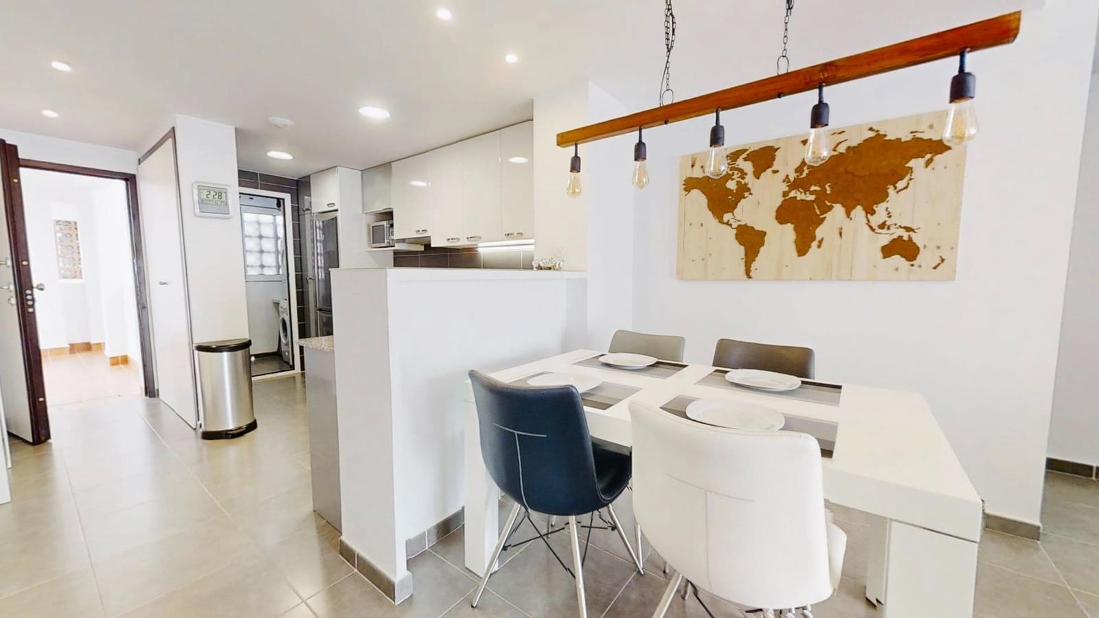 2 makuuhuone Asunto myytävänä paikassa Villamartin mukana uima-altaan - 203 000 € (Ref: 9341300)