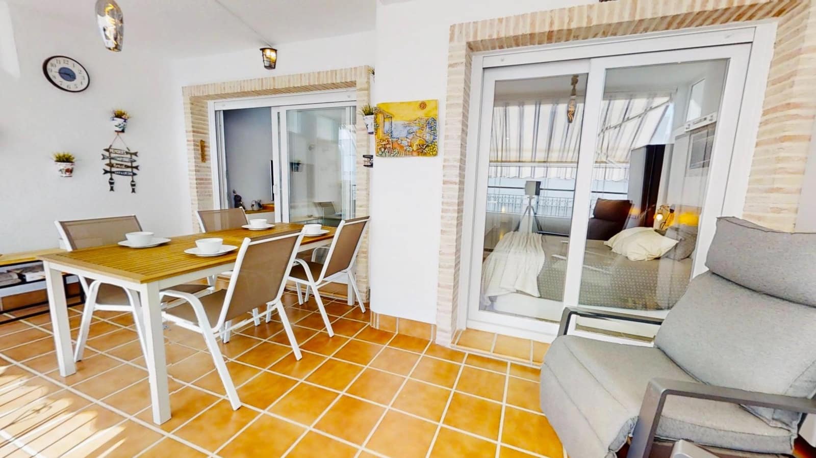 2 makuuhuone Asunto myytävänä paikassa Villamartin mukana uima-altaan - 203 000 € (Ref: 9341300)