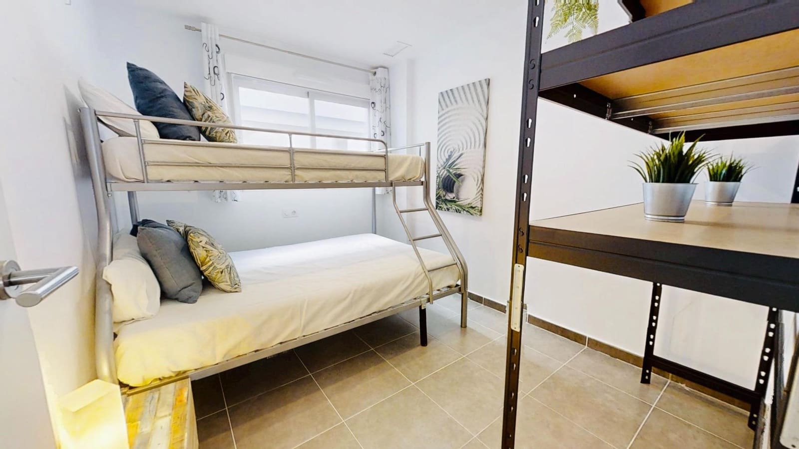 2 makuuhuone Asunto myytävänä paikassa Villamartin mukana uima-altaan - 203 000 € (Ref: 9341300)