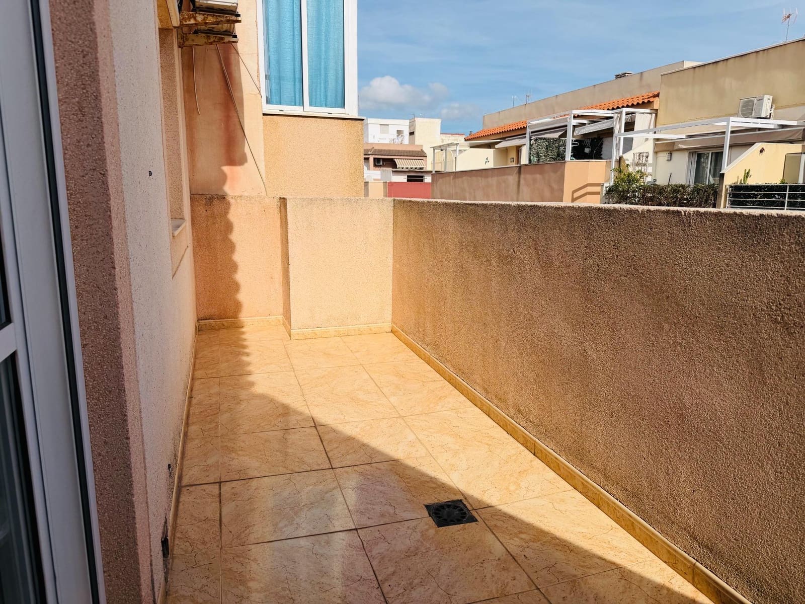 2 sovrum Takvåning till salu i Torrevieja med pool - 134 900 € (Ref: 9355943)