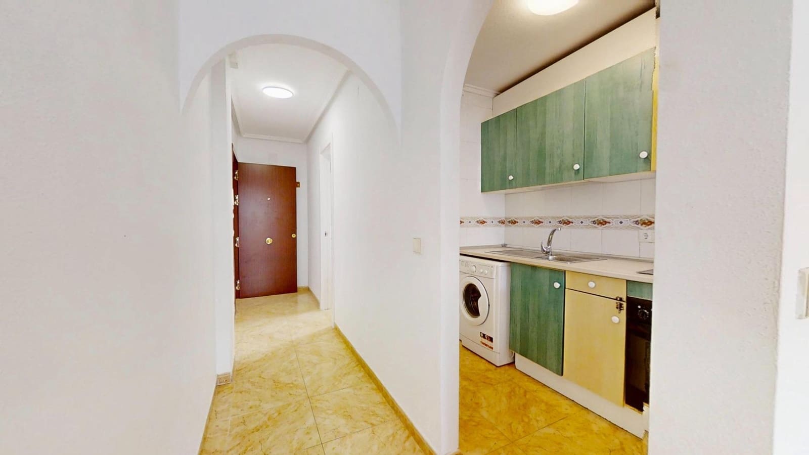 2 sovrum Takvåning till salu i Torrevieja med pool - 134 900 € (Ref: 9355943)