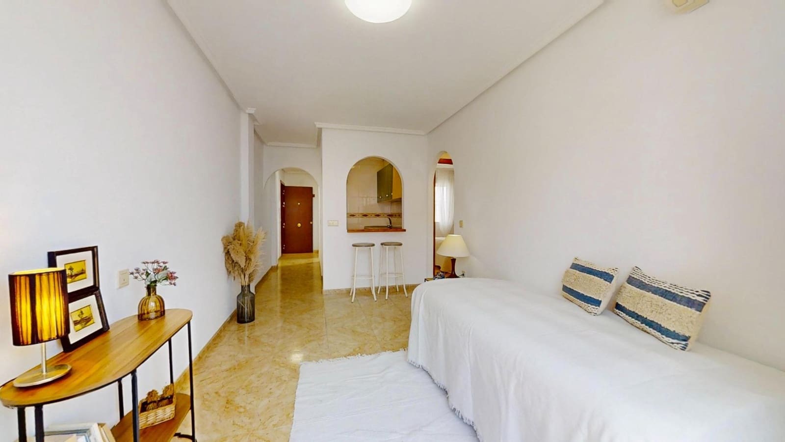 2 sypialnia Penthouse na sprzedaż w Torrevieja z basenem - 136 500 € (Ref: 9355943)