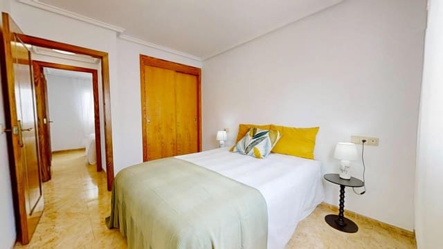 2 sypialnia Penthouse na sprzedaż w Centro - Muelle Pesquero, Torrevieja z basenem - 136 500 € (Ref: 9355943)