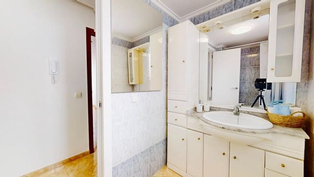2 sypialnia Penthouse na sprzedaż w Centro - Muelle Pesquero, Torrevieja z basenem - 136 500 € (Ref: 9355943)