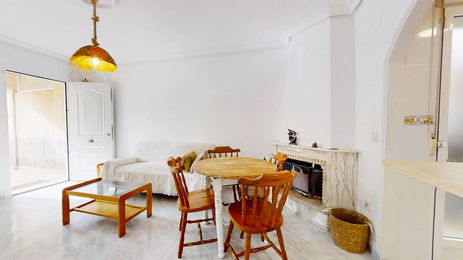 3 camera da letto Appartamento da affittare in Torrevieja con piscina - 1.100 € (Rif: 9390990)