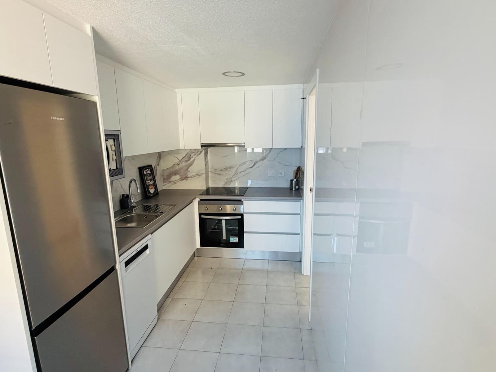 2 bedroom Flat for holiday rental in Torrevieja - € 1,600 (Ref: 9431142)