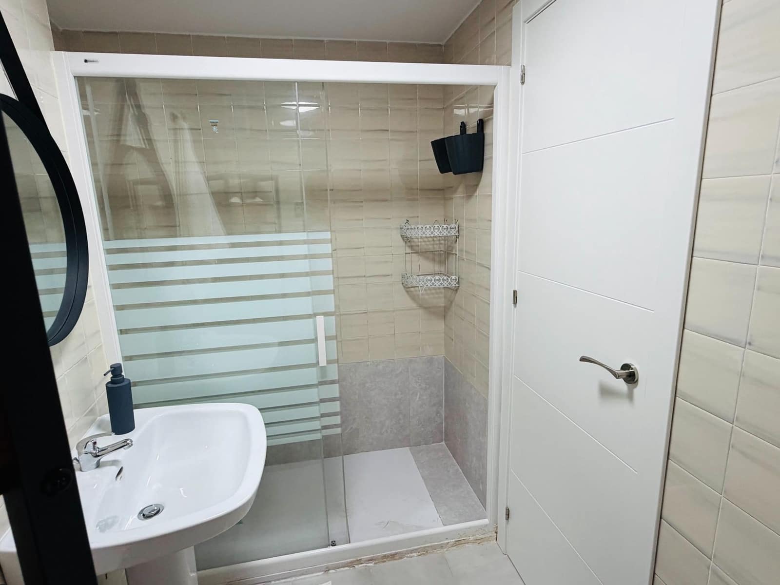 2 bedroom Flat for holiday rental in Torrevieja - € 1,600 (Ref: 9431142)