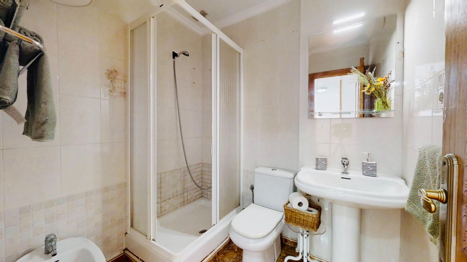 2 soverom Leilighet til salgs i Torrevieja med garasje - € 135 000 (Ref: 9470494)