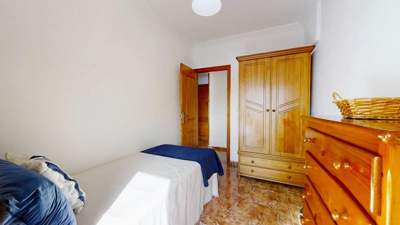 2 soverom Leilighet til salgs i Torrevieja med garasje - € 135 000 (Ref: 9470494)