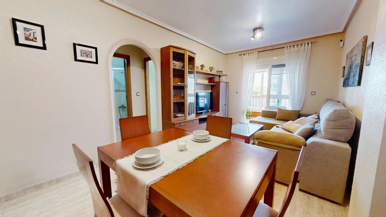 2 quarto Apartamento para venda em Torrevieja - 145 000 € (Ref: 9470495)