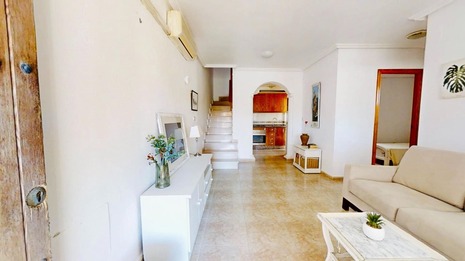 3 sypialnia Willa na sprzedaż w Playa Flamenca z basenem garażem - 190 000 € (Ref: 9712071)