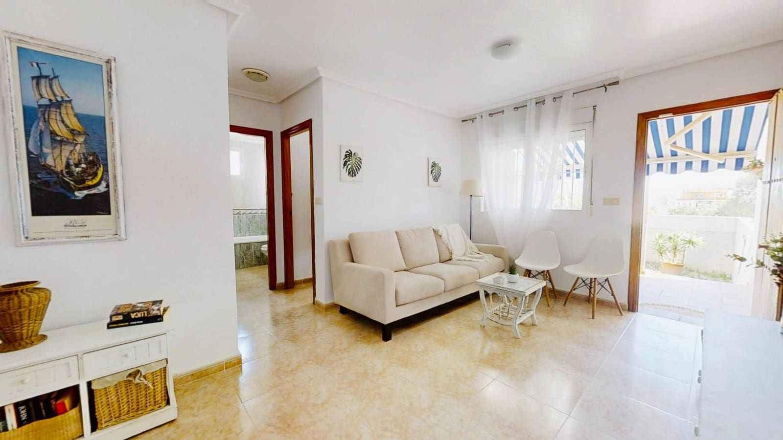 3 sypialnia Willa na sprzedaż w Playa Flamenca z basenem garażem - 190 000 € (Ref: 9712071)