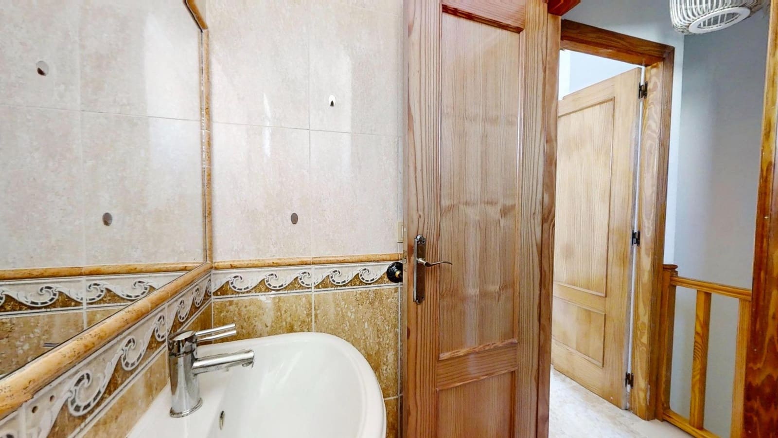 3 sypialnia Willa na sprzedaż w Playa Flamenca z basenem garażem - 190 000 € (Ref: 9712071)