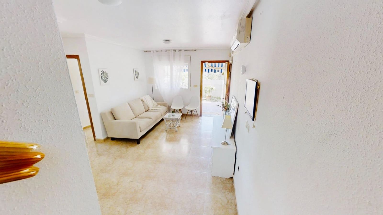 3 bedroom Villa for sale in Playa Flamenca with pool garage - € 190,000 (Ref: 9712071)