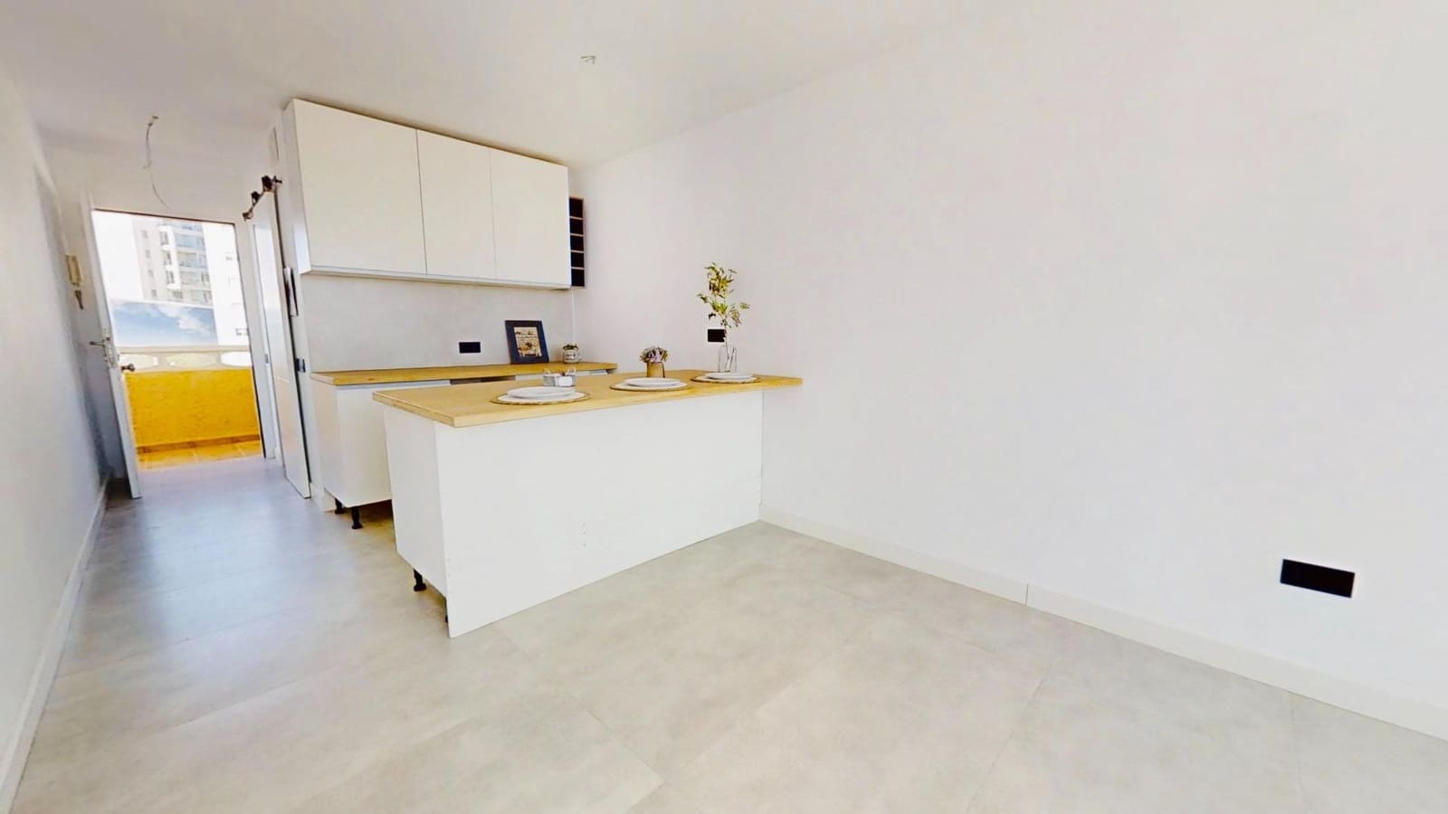 Studio til salg i Torrevieja med garage - € 85.000 (Ref: 9712073)