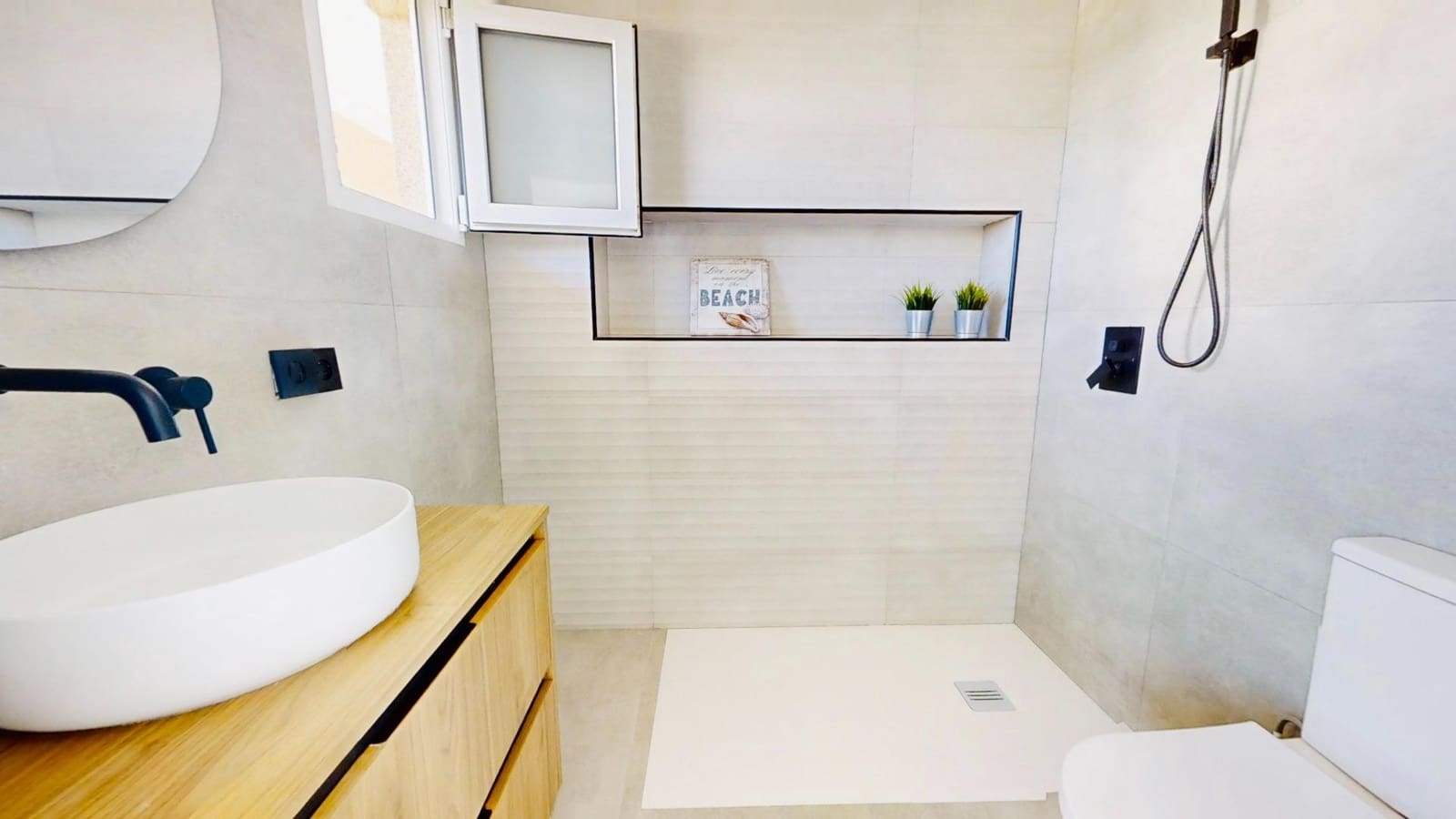 Studio til salg i Torrevieja med garage - € 85.000 (Ref: 9712073)