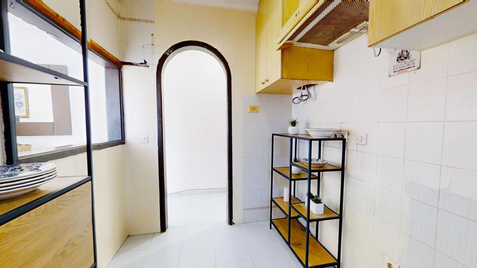 Studio for sale in Torrevieja - € 66,000 (Ref: 9851870)