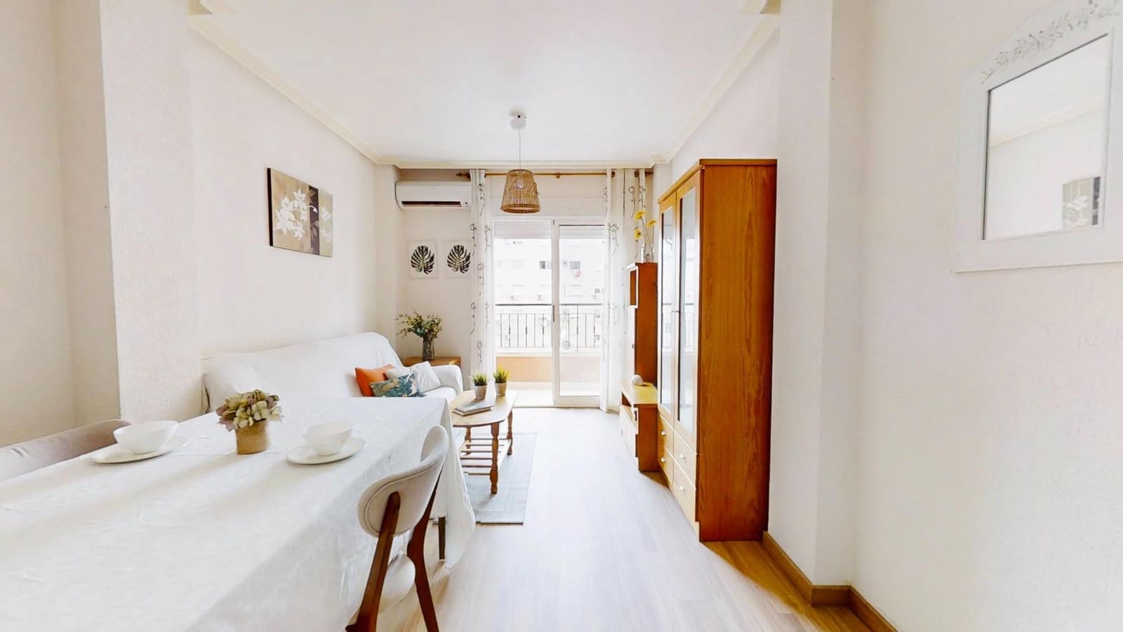 3 soverom Leilighet til salgs i Torrevieja med garasje - € 185 000 (Ref: 9884921)