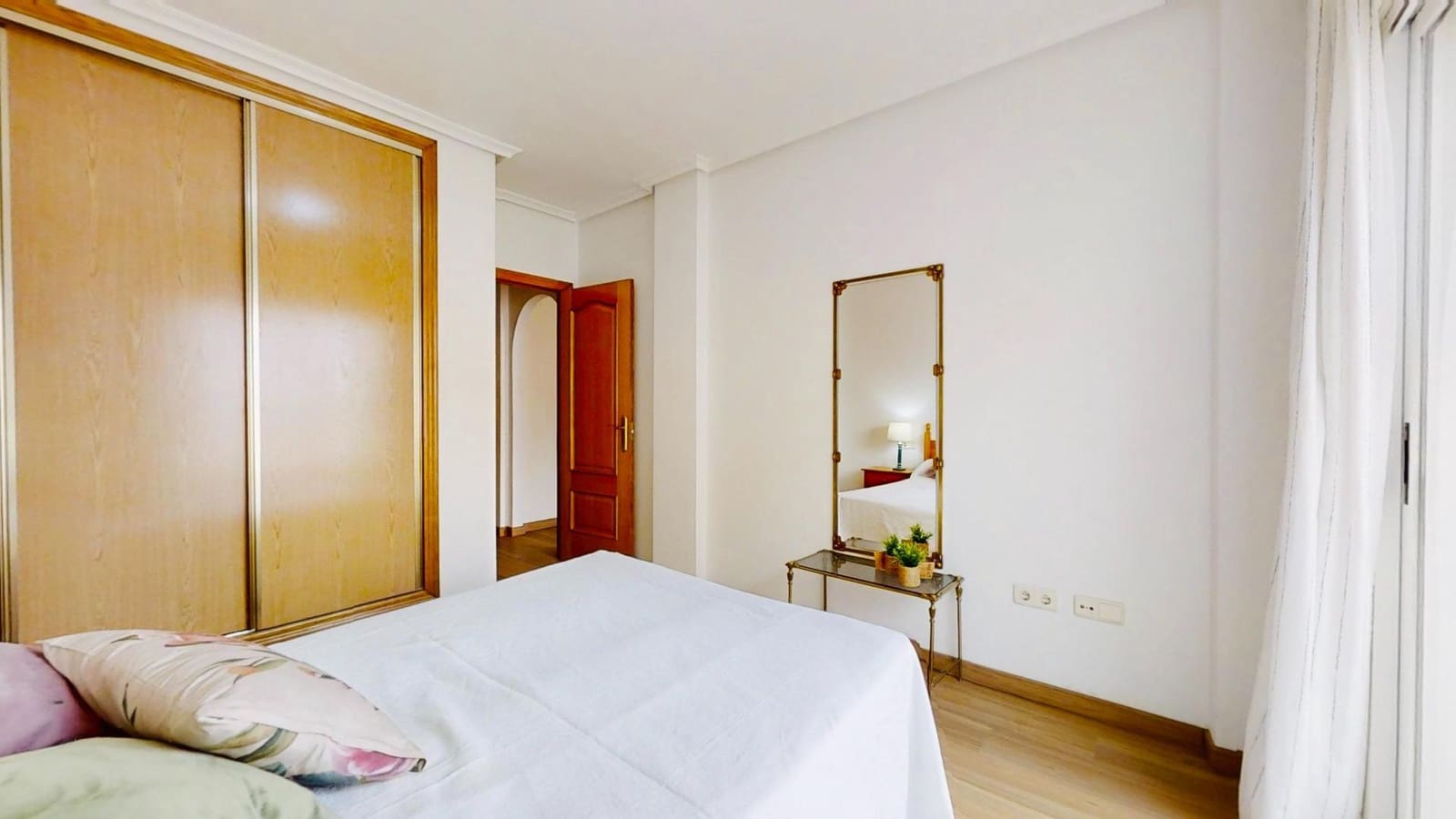 3 soverom Leilighet til salgs i Torrevieja med garasje - € 185 000 (Ref: 9884921)