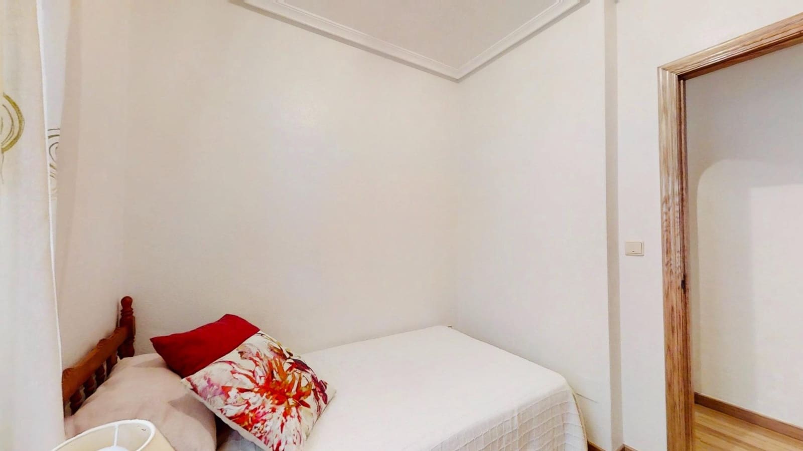 3 soverom Leilighet til salgs i Torrevieja med garasje - € 185 000 (Ref: 9884921)