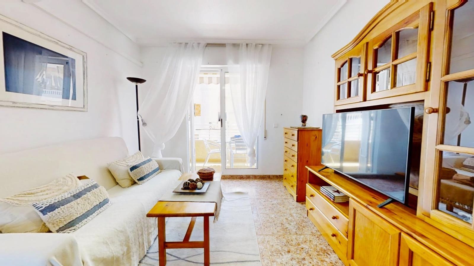 2 soveværelse Lejlighed til salg i Torrevieja med swimmingpool garage - € 138.500 (Ref: 9949887)