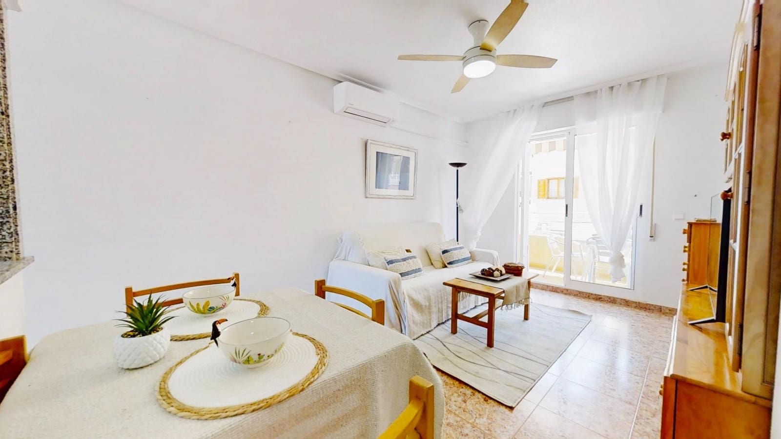 2 chambre Appartement à vendre à Torrevieja avec piscine garage - 138 500 € (Ref: 9949887)