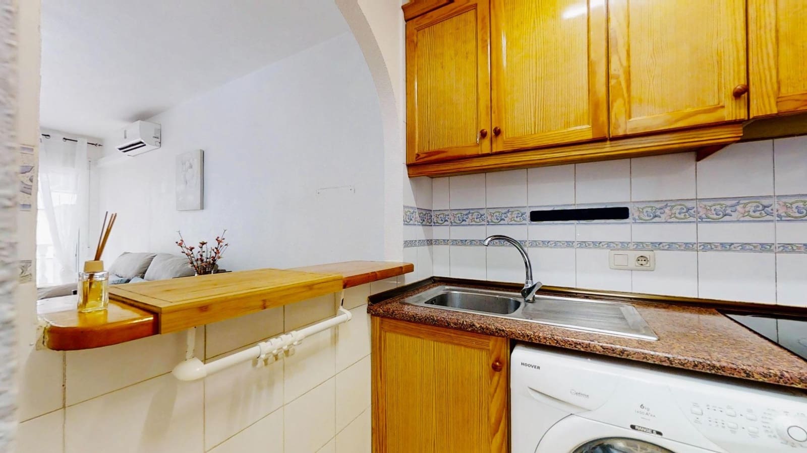 2 sypialnia Apartament do wynajęcia w Torrevieja - 700 € (Ref: 9983088)