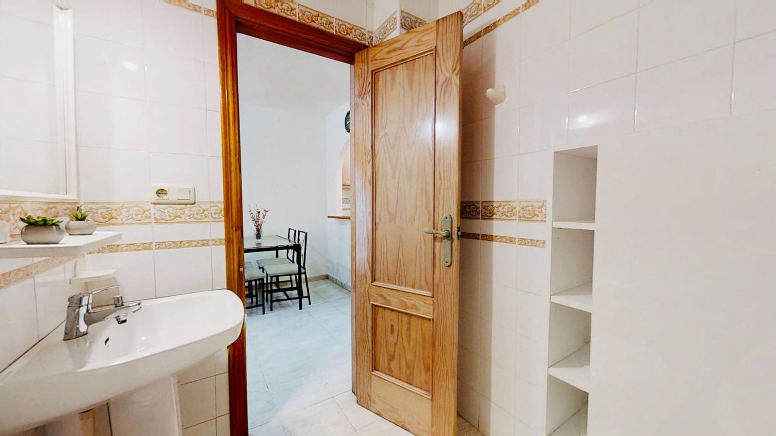 2 sypialnia Apartament do wynajęcia w Torrevieja - 700 € (Ref: 9983088)