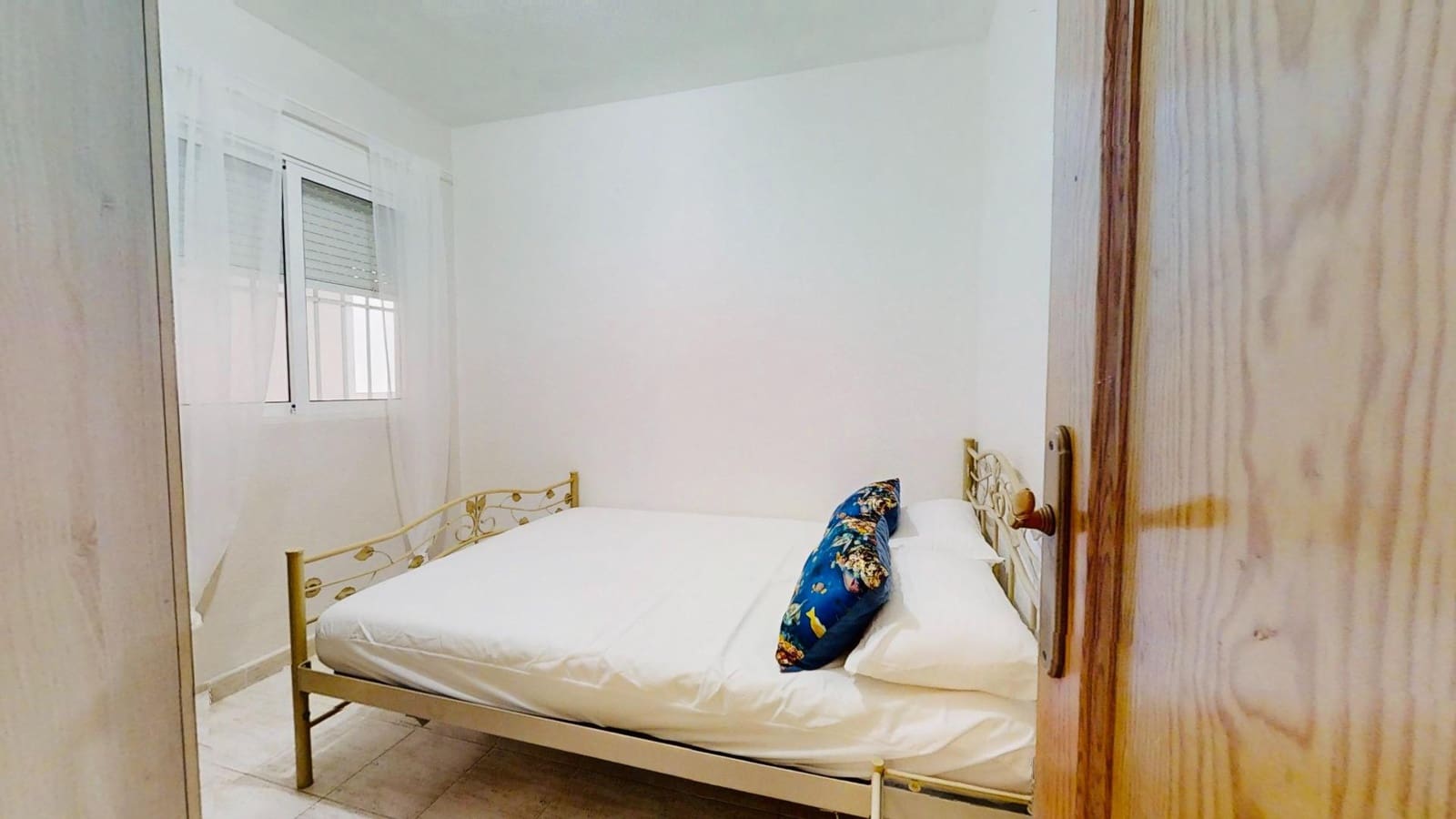 2 sypialnia Apartament do wynajęcia w Torrevieja - 700 € (Ref: 9983088)