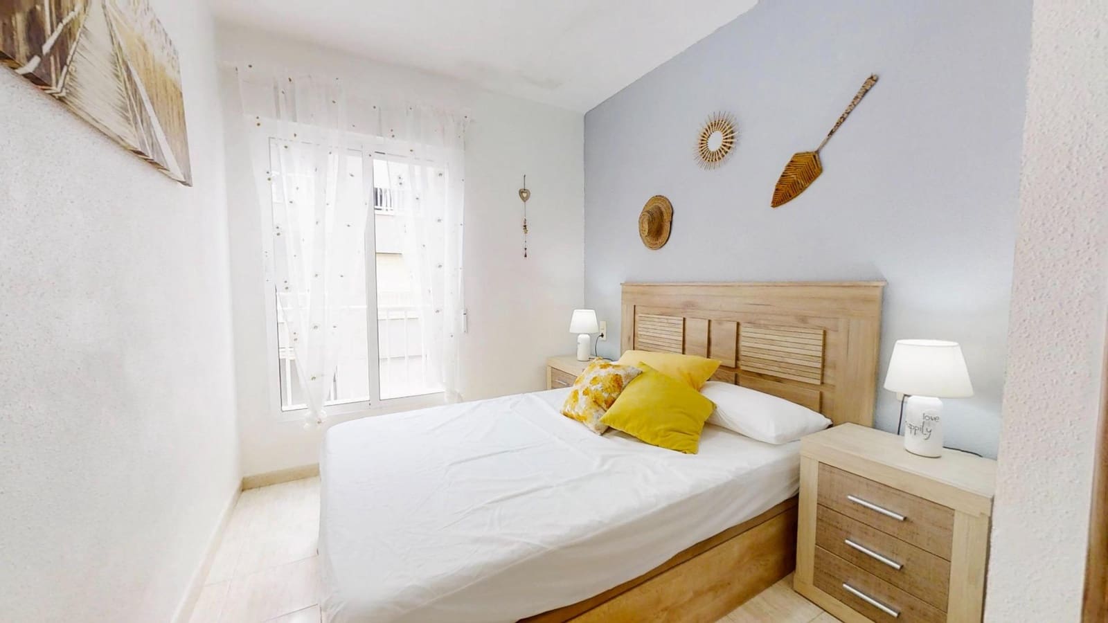 2 sypialnia Apartament do wynajęcia w Torrevieja - 700 € (Ref: 9983088)