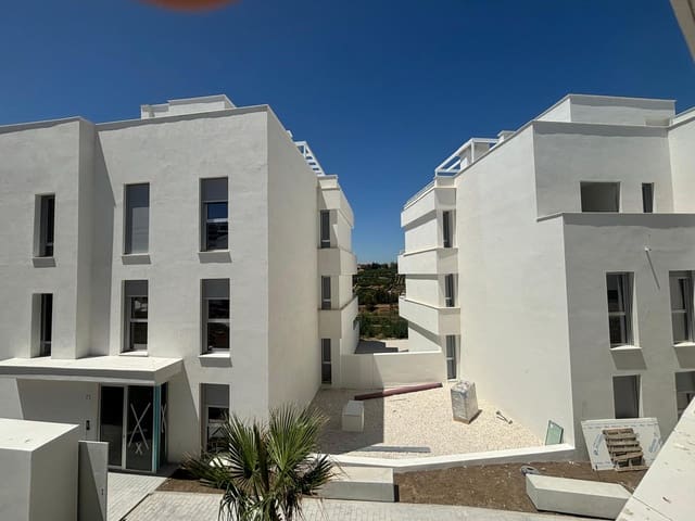3 sypialnia Apartament na sprzedaż w Cancelada, Estepona z garażem - 419 500 € (Ref: 8877450)