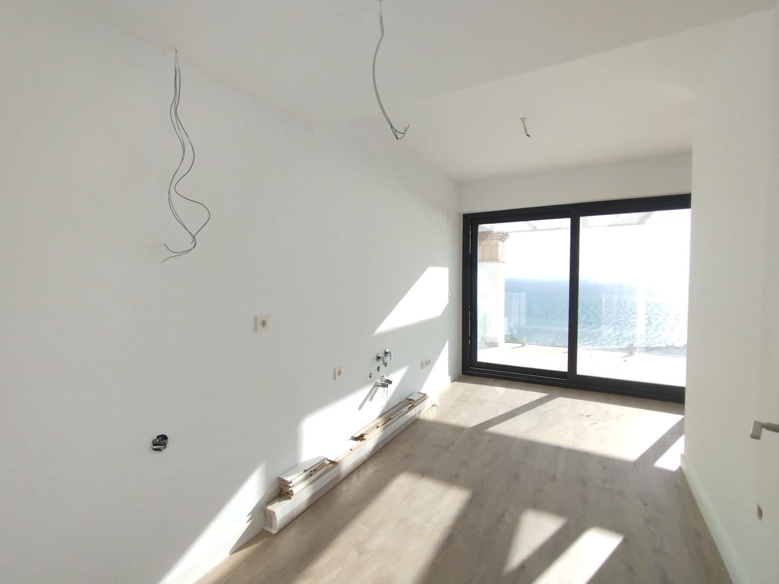 2 soveværelse Byhus til salg i Torrox med swimmingpool - € 299.000 (Ref: 8910153)