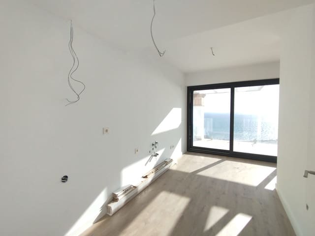 2 soveværelse Byhus til salg i El Peñoncillo, Torrox med swimmingpool - € 299.000 (Ref: 8910153)