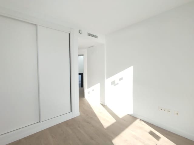 2 soveværelse Byhus til salg i El Peñoncillo, Torrox med swimmingpool - € 299.000 (Ref: 8910153)