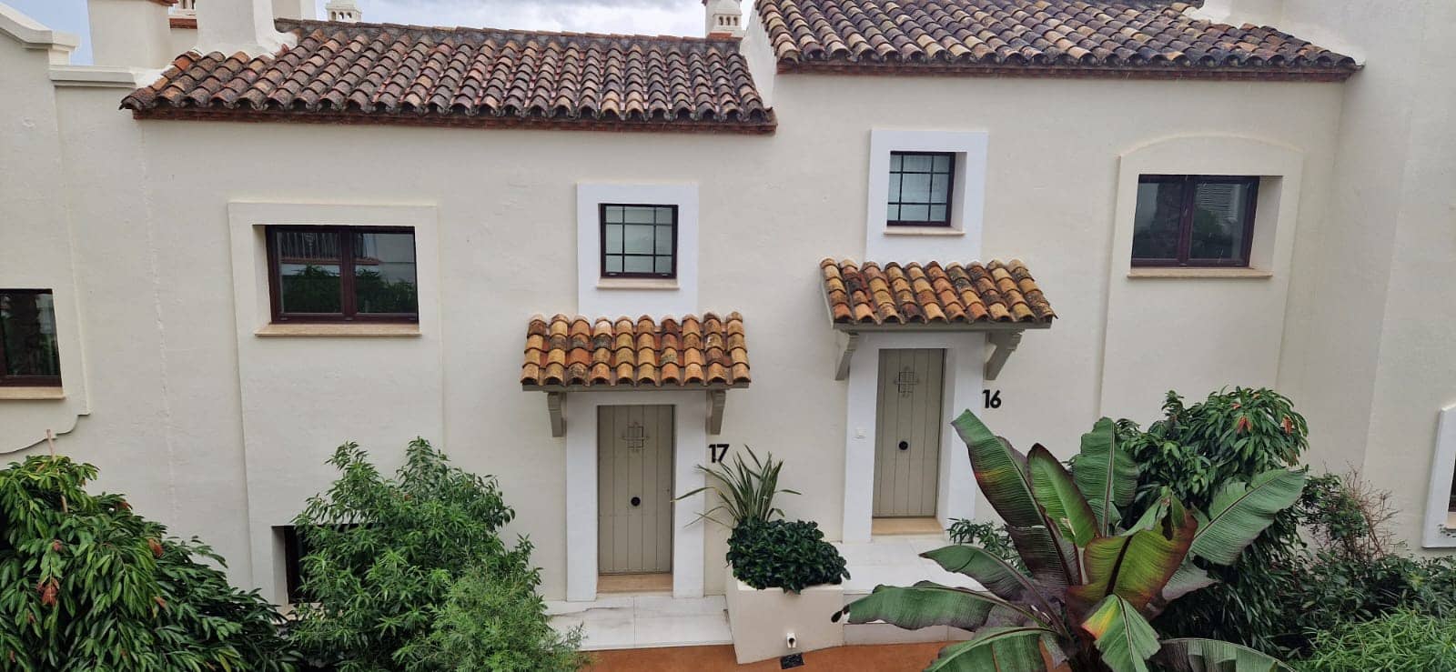 3 quarto Casa em Banda para venda em Estepona com piscina - 470 250 € (Ref: 8910796)