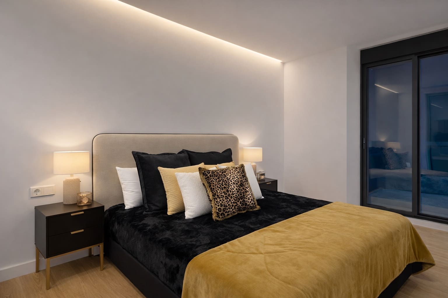 2 Zimmer Apartment zu verkaufen in Fuengirola - 585.000 € (Ref: 9566400)