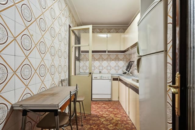 Piso de 4 habitaciones en Manises en venta - 155.000 € (Ref: 10180857)