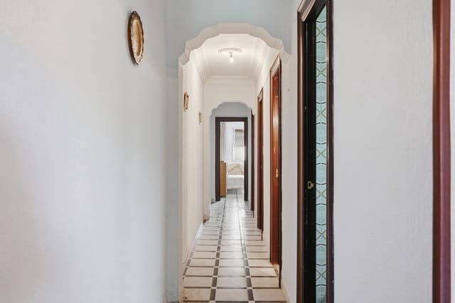 Piso de 4 habitaciones en Manises en venta - 155.000 € (Ref: 10180857)