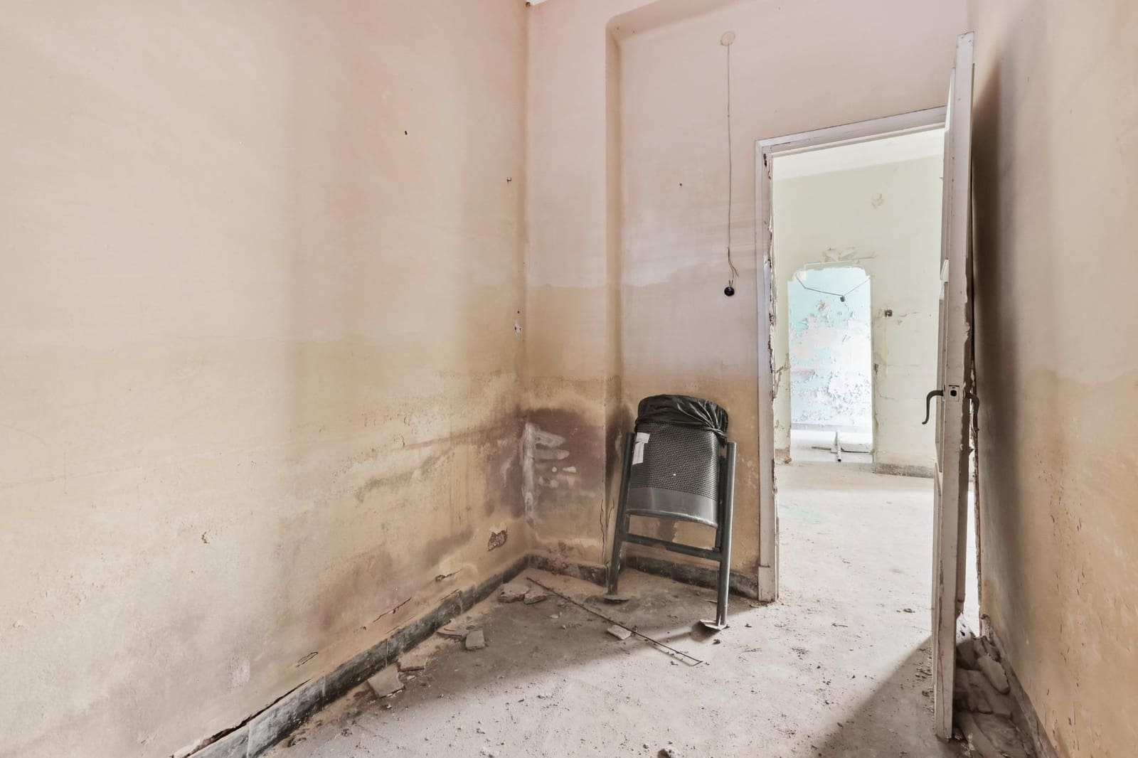 Piso de 2 habitaciones en Burjassot en venta - 125.000 € (Ref: 10180858)